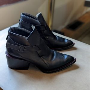 Jil Sander heeled booties